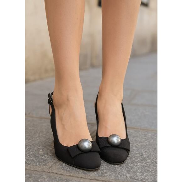 CHANEL Shoes - CHANEL 7.5 Classic Ribbon Bow Slingback Pumps Silver Pearl Cone Heels Black 38